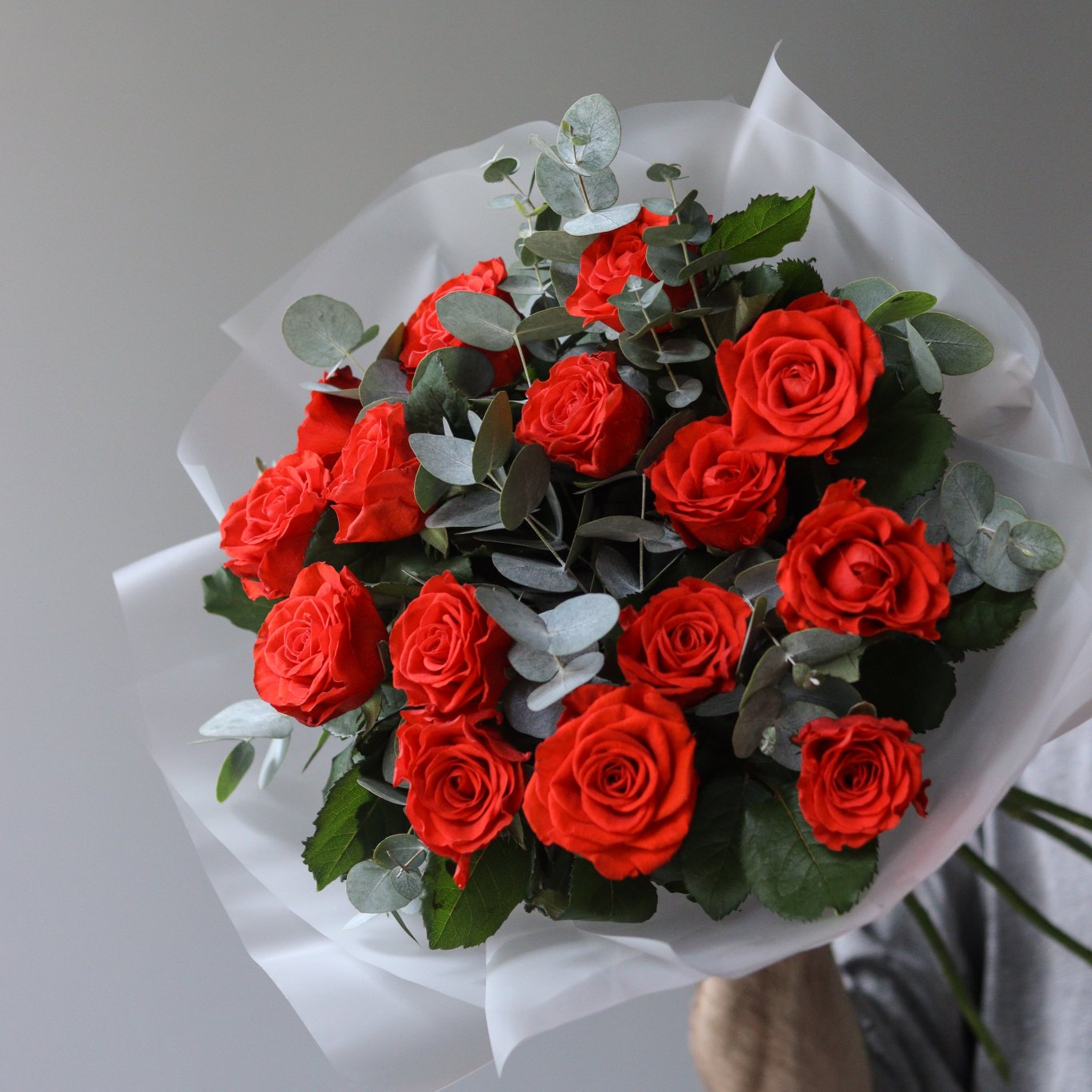 15 красных роз Эль Торо, 50см